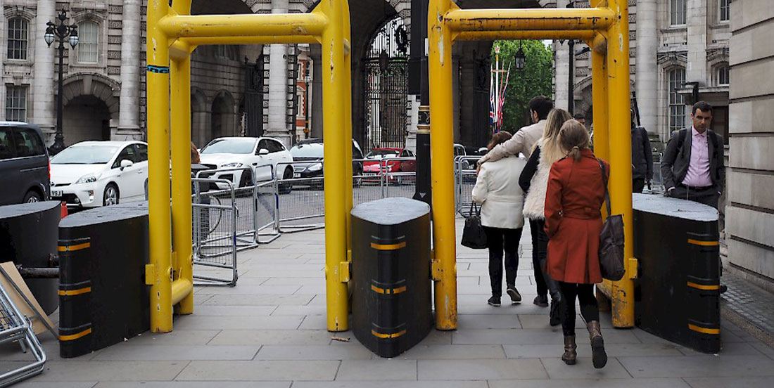 anti-terrorism barrier